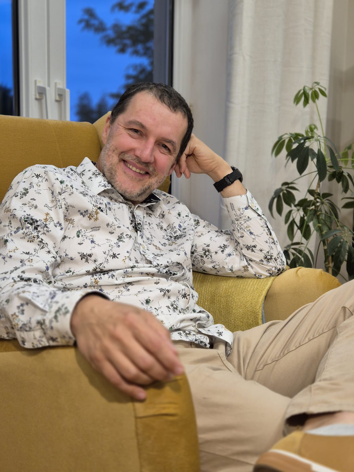 Marcin Ilnicki podczas rozmowy terapeutycznej